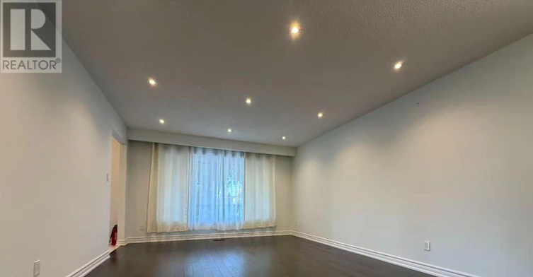 MAIN LEVEL-4 Lawnmere Crescent, Toronto, ON, M1S 2T2 - 8