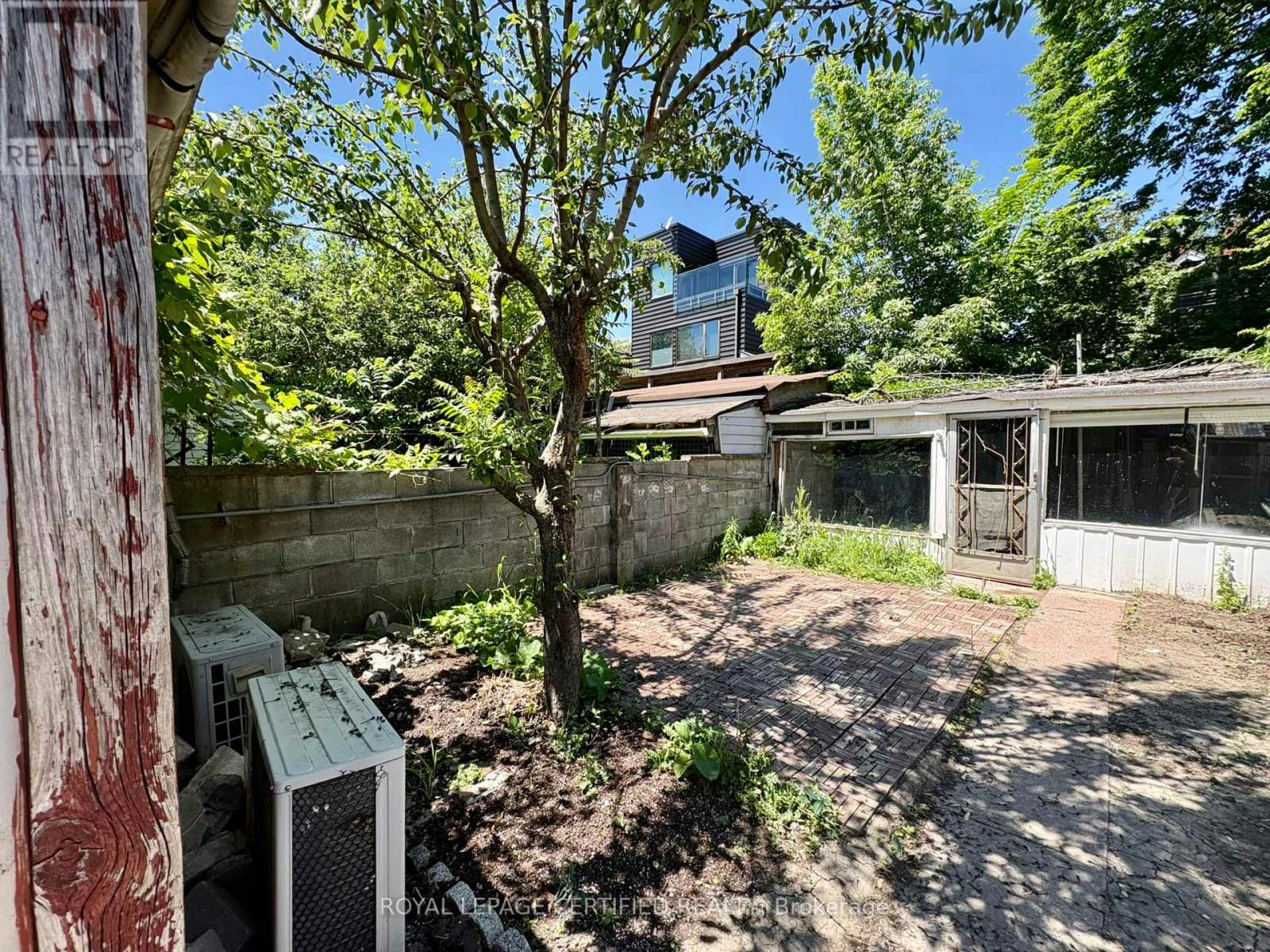 36 Mitchell Avenue, Toronto, ON, M6J 1B9 - 28