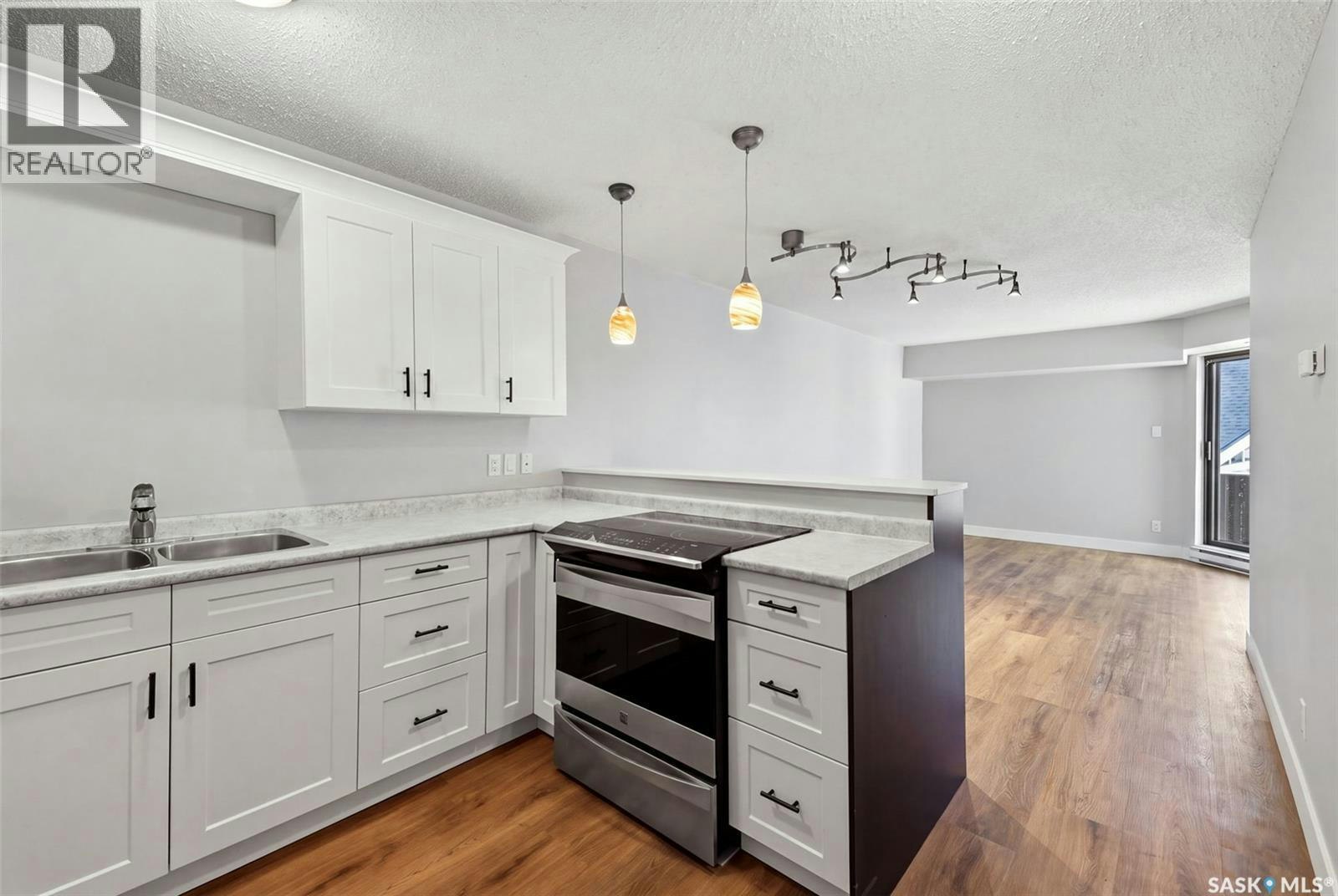 214-2315 Mcintyre Street, Regina, SK, S4P 3Y8