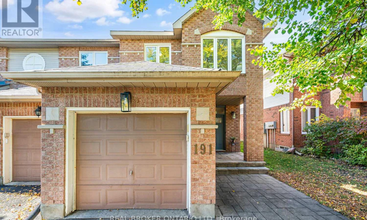 191 Thornbury Crescent