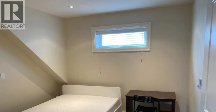 E 51th Avenue, Vancouver, BC, V5X 1B9 - 15