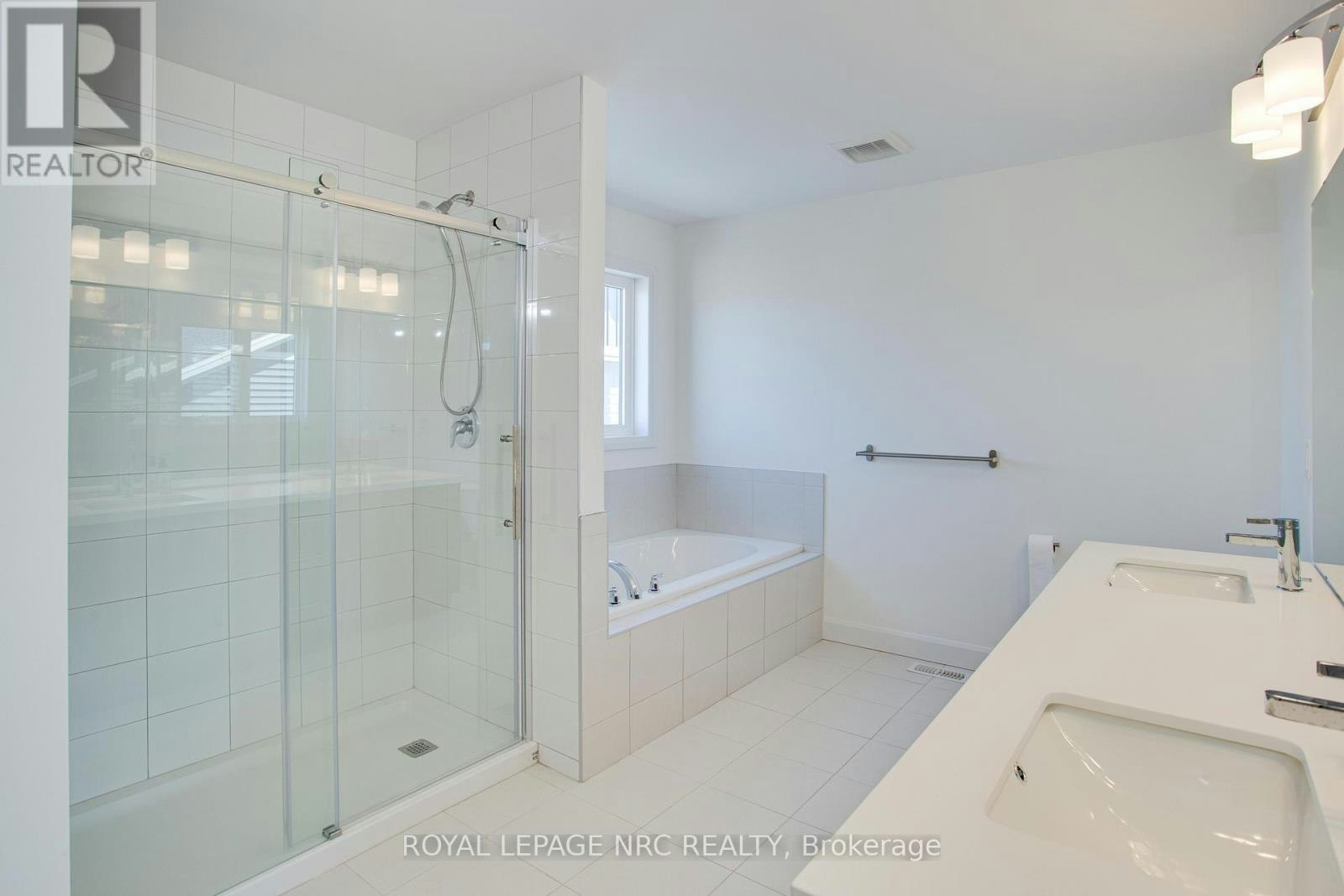 78 Beach Walk Crescent, Fort Erie, ON, L0S 1B0 - 24