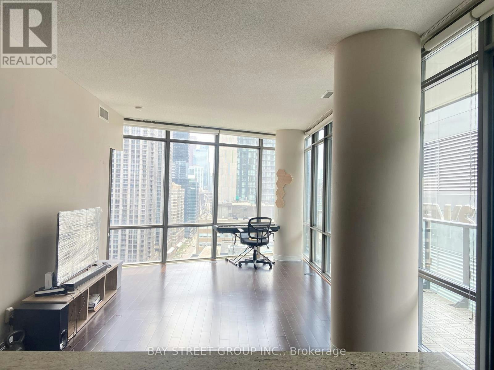 1410-832 Bay Street, Toronto, ON, M5S 1Z6 - 4