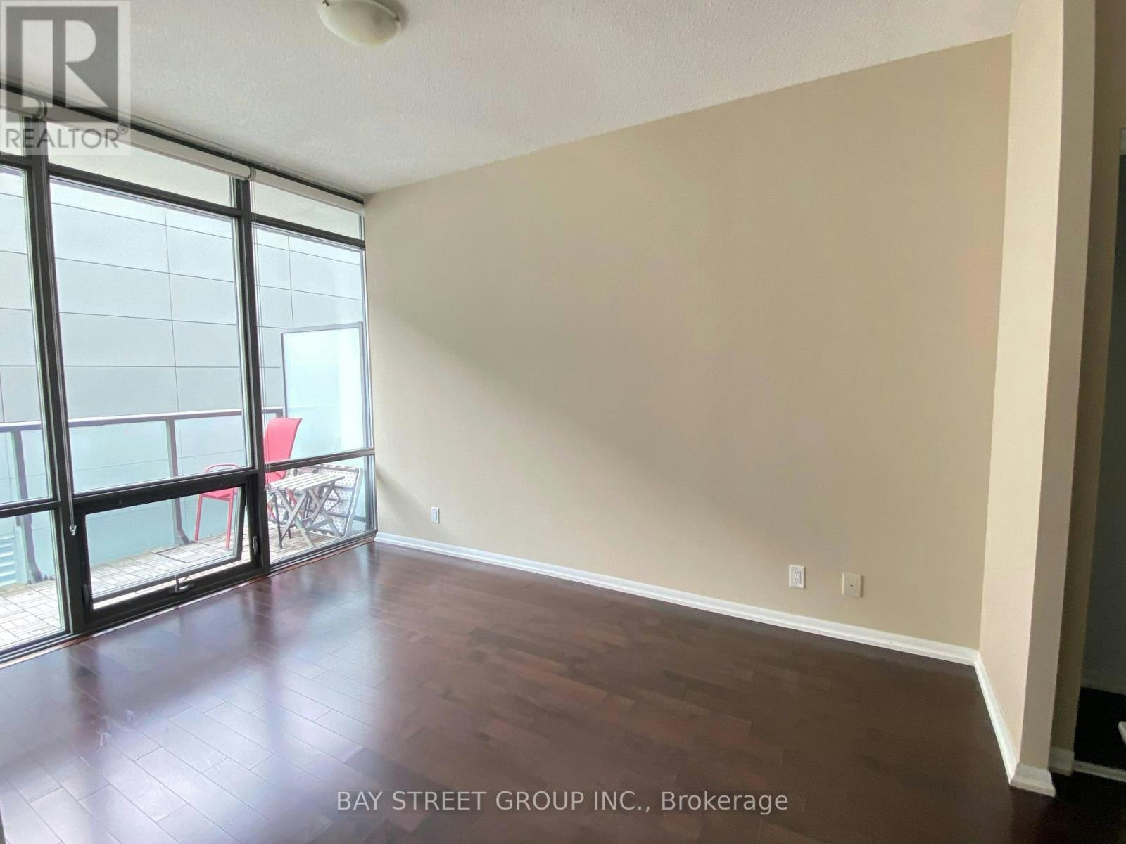 1410-832 Bay Street, Toronto, ON, M5S 1Z6 - 10