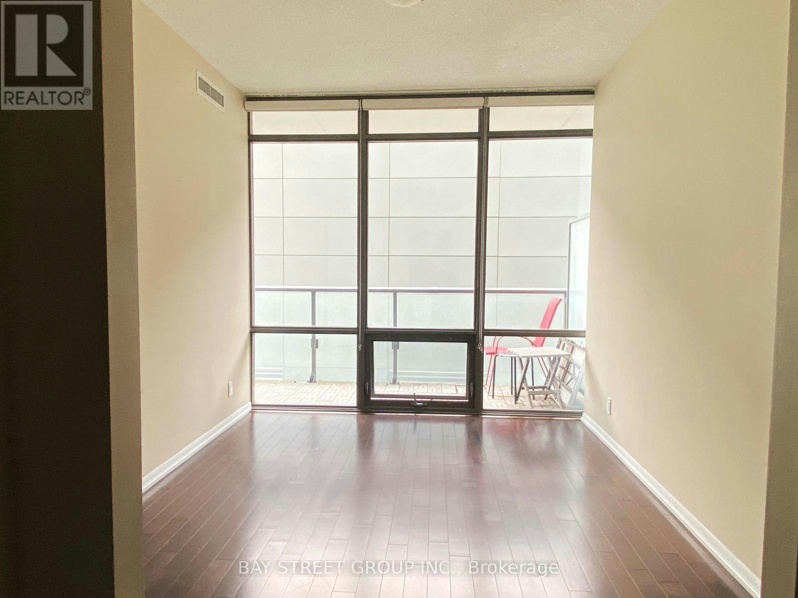 1410-832 Bay Street, Toronto, ON, M5S 1Z6 - 11