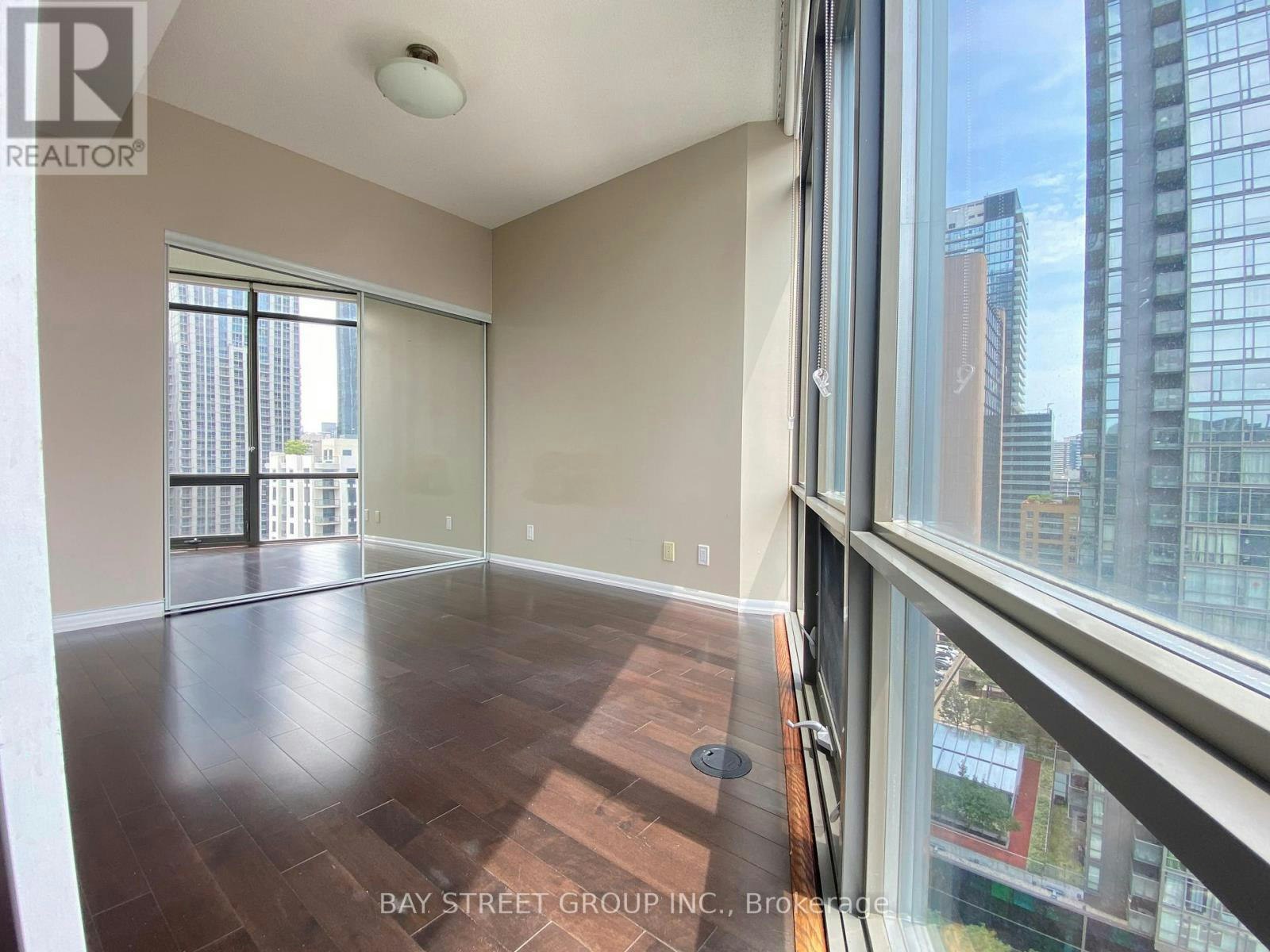 1410-832 Bay Street, Toronto, ON, M5S 1Z6 - 7