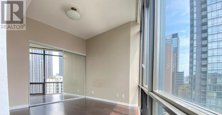 1410-832 Bay Street, Toronto, ON, M5S 1Z6 - 7