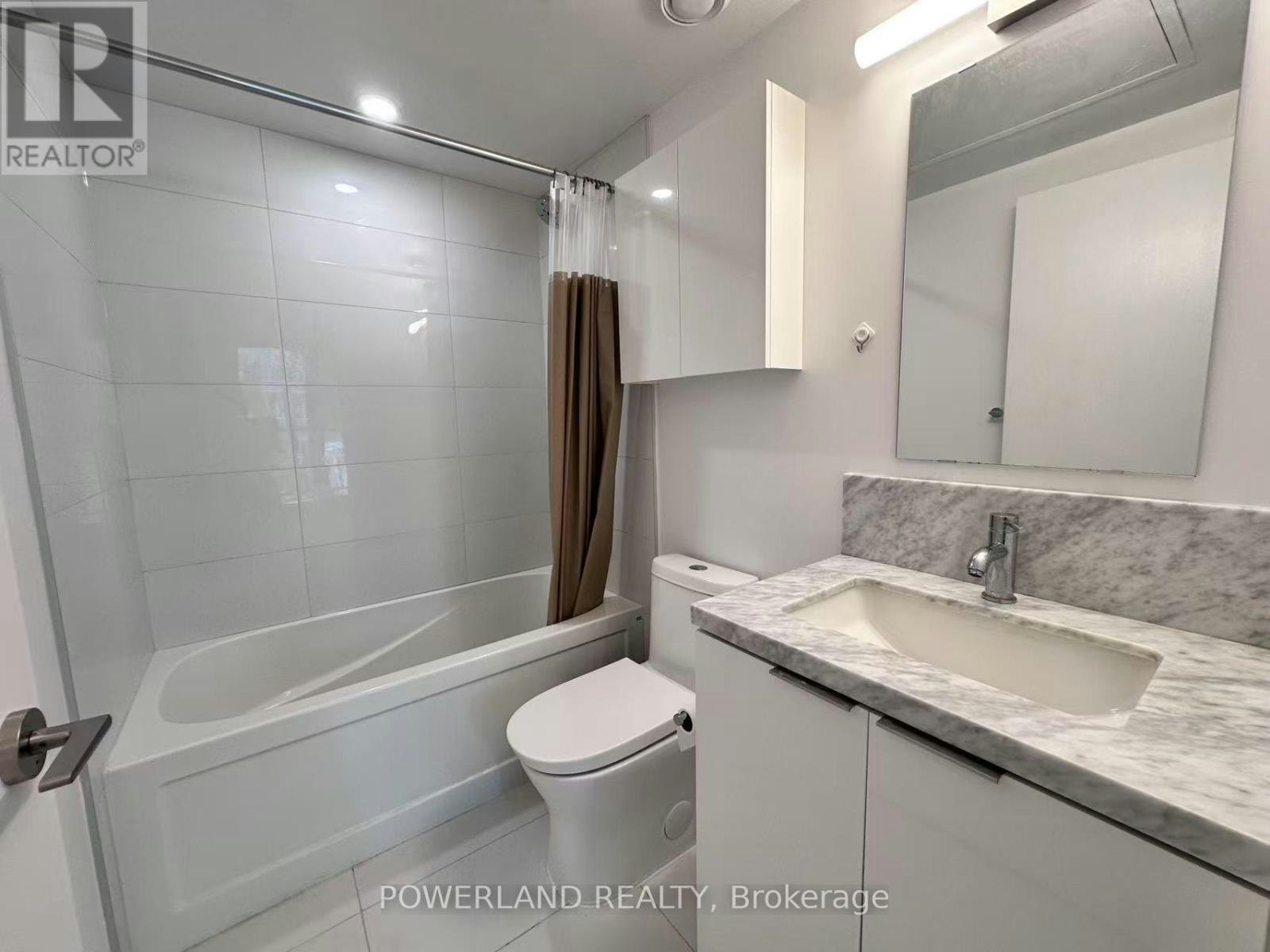 521-121 St Patrick Street, Toronto, ON, M5T 3C1 - 13