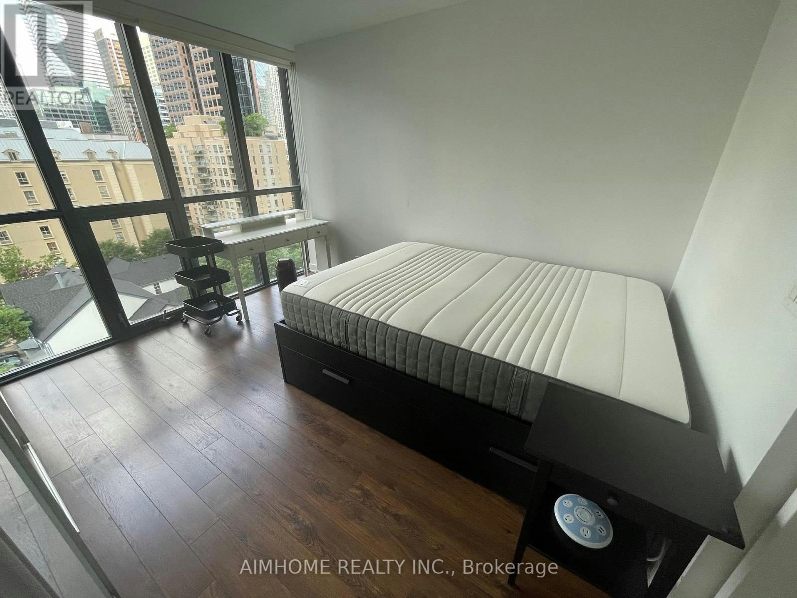 803-110 Charles Street E, Toronto, ON, M4Y 1T5 - 13