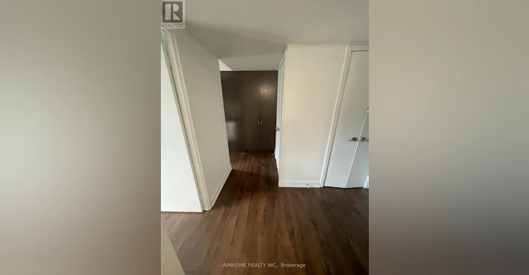 803-110 Charles Street E, Toronto, ON, M4Y 1T5 - 11