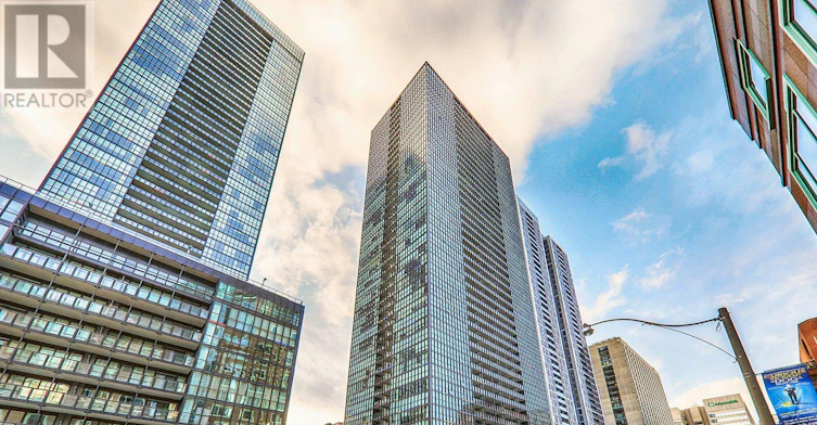 803-110 Charles Street E, Toronto, ON, M4Y 1T5