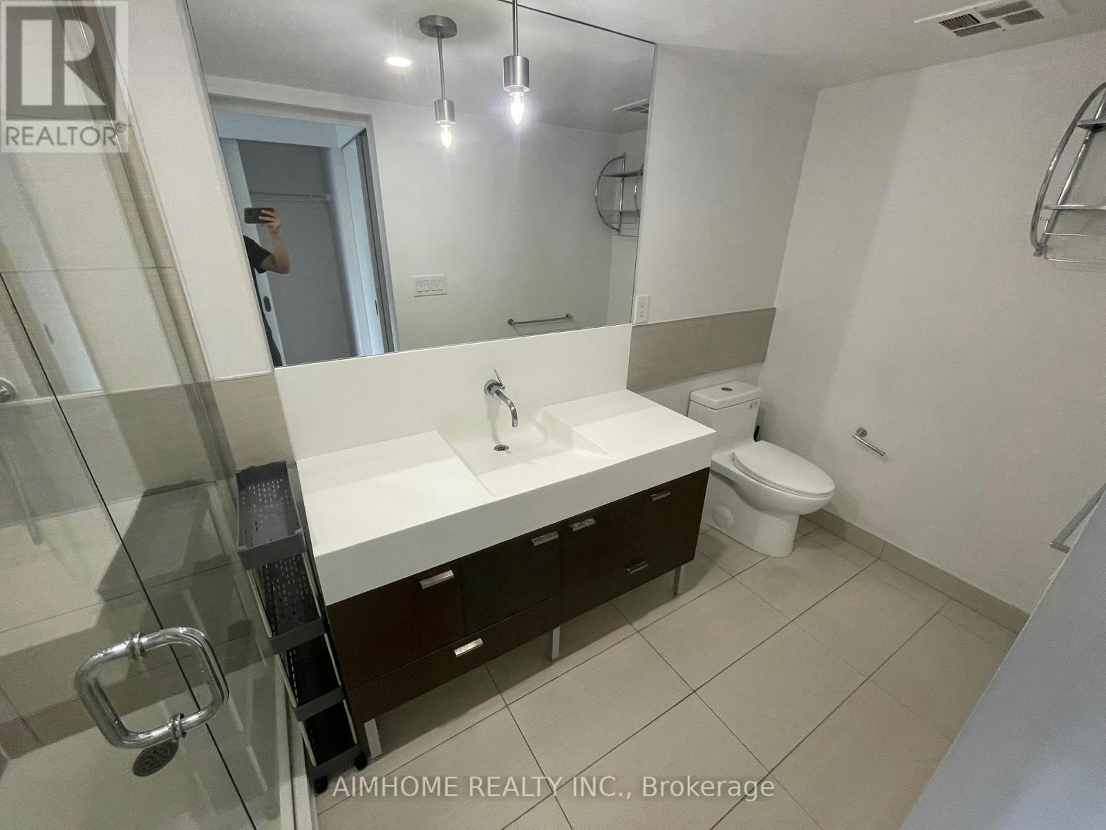 803-110 Charles Street E, Toronto, ON, M4Y 1T5 - 15