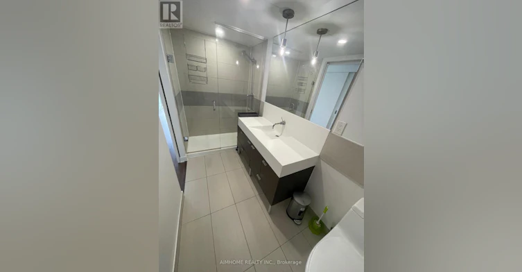 803-110 Charles Street E, Toronto, ON, M4Y 1T5 - 16