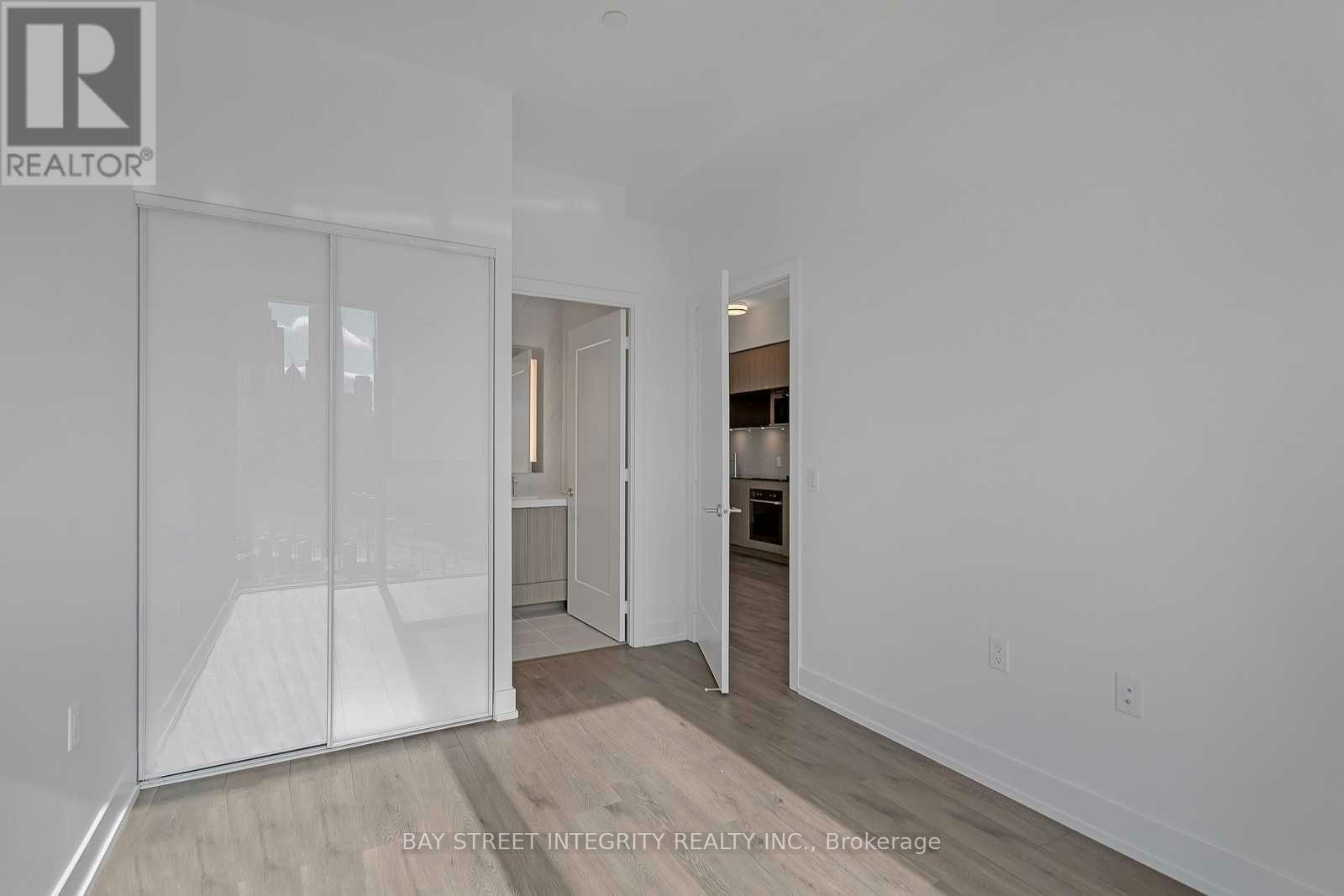 309-575 Bloor Street E, Toronto, ON, M4W 0B2 - 8