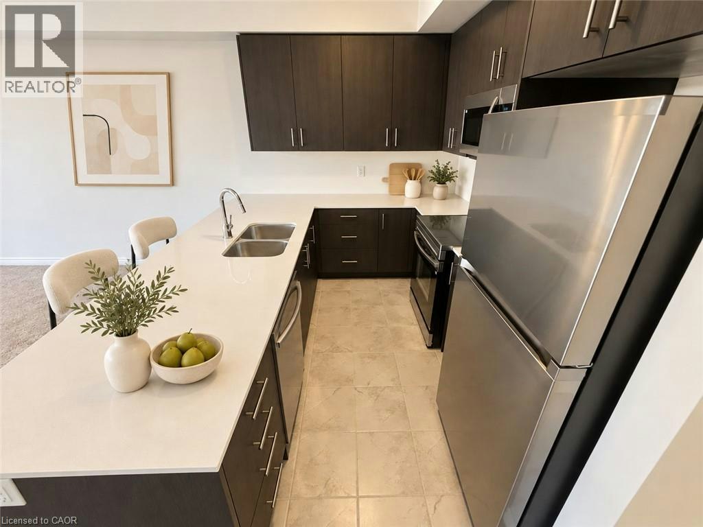 8 Elite Crescent, Cayuga, ON, N3W 0L1 - 7