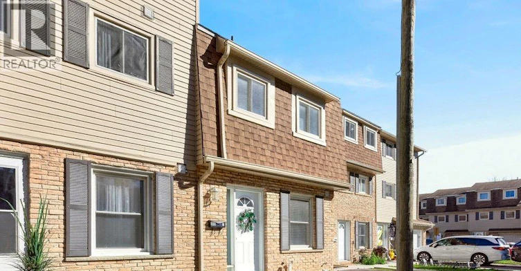 C-496 Grey Street, Brantford, ON, N3S 7L4 - 3