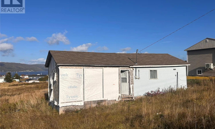 27A Country Road