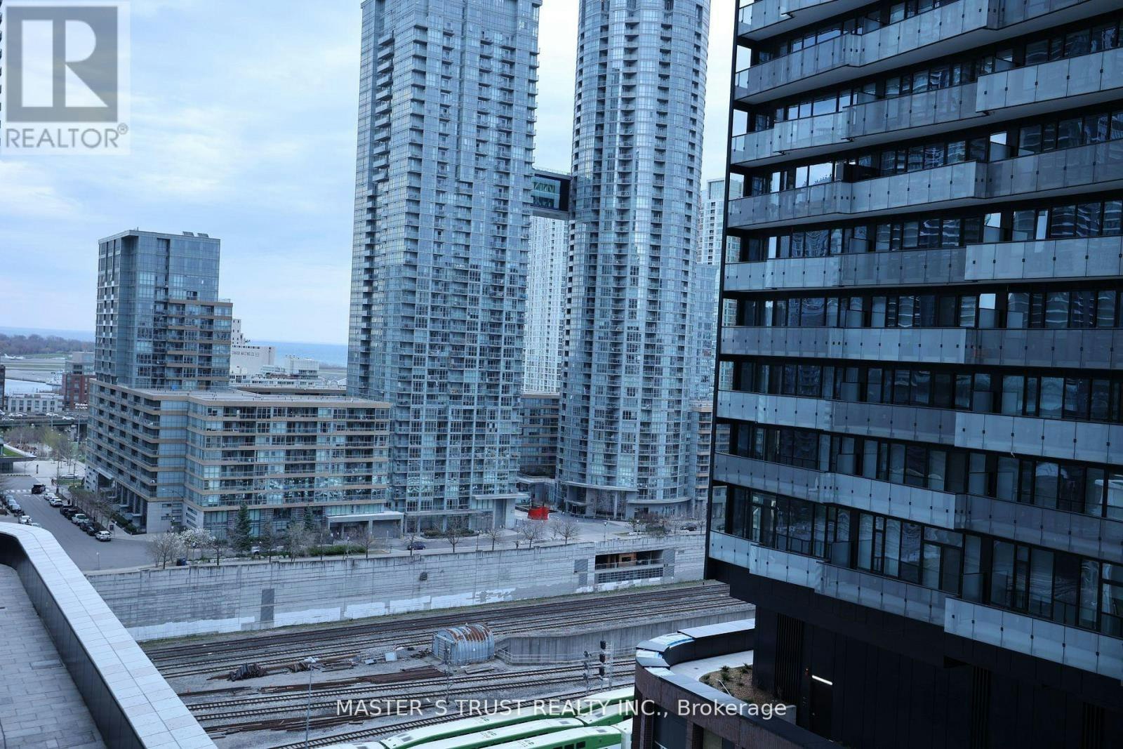 803-470 Front Street W, Toronto, ON, M5V 0V6 - 10