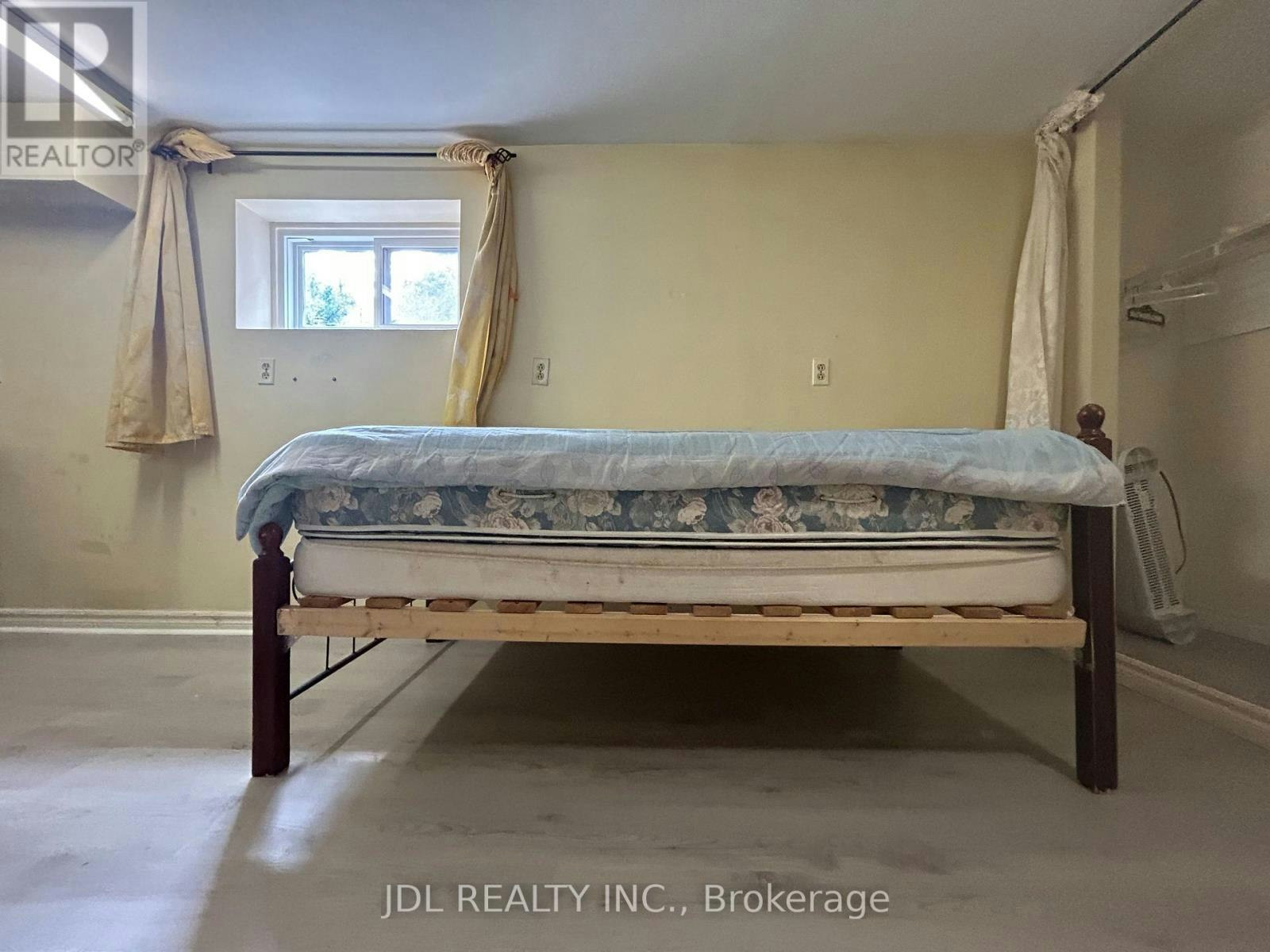 BSMT-186 Wilfred Ave Avenue, Toronto, ON, M2N 5C9 - 6