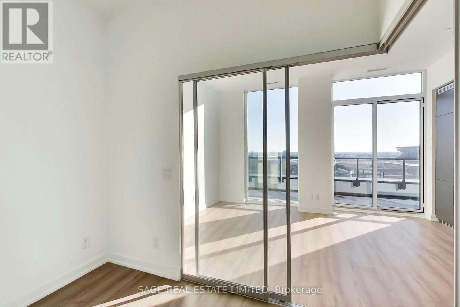 704-135 Liberty Street EAST, Toronto, ON, M6K 3K4 - 13