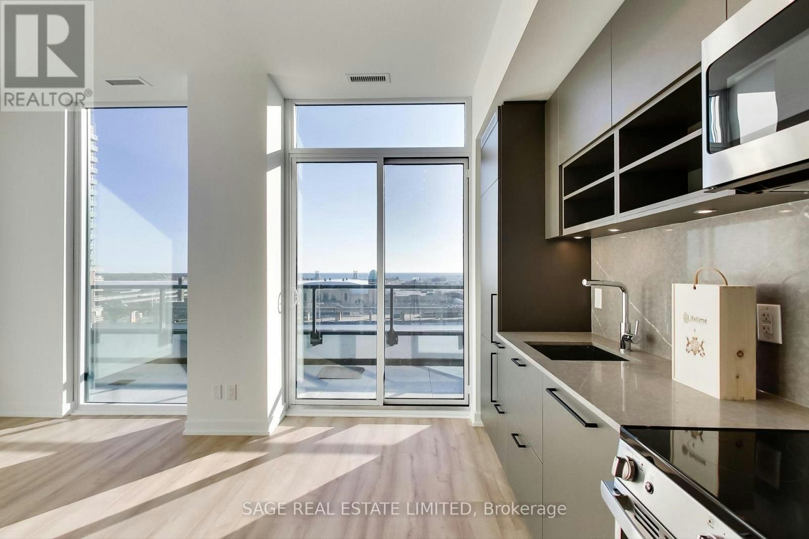 704-135 Liberty Street EAST, Toronto, ON, M6K 3K4 - 11