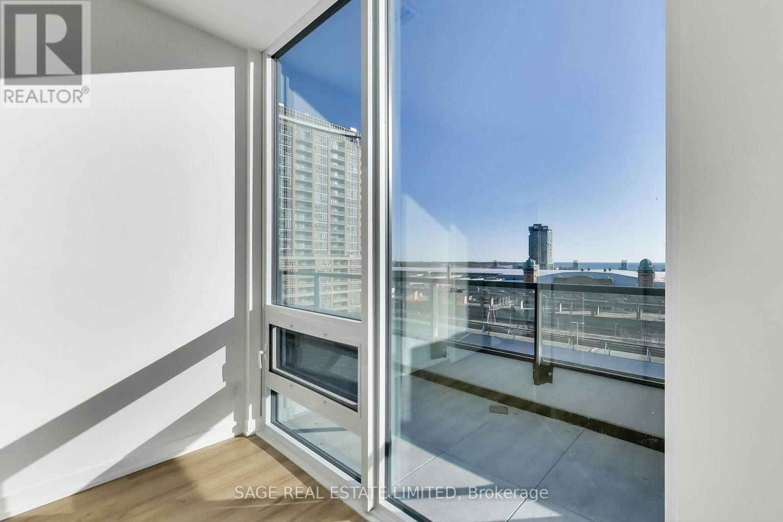 704-135 Liberty Street EAST, Toronto, ON, M6K 3K4 - 8