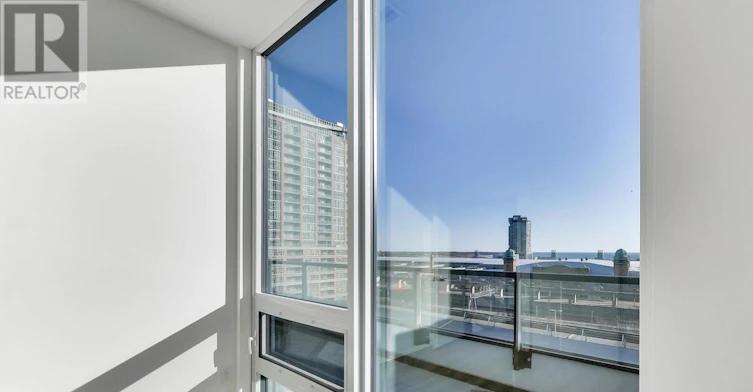 704-135 Liberty Street EAST, Toronto, ON, M6K 3K4 - 8