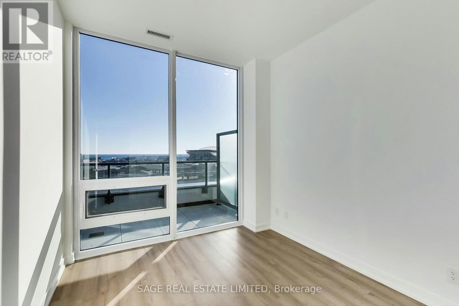 704-135 Liberty Street EAST, Toronto, ON, M6K 3K4 - 7