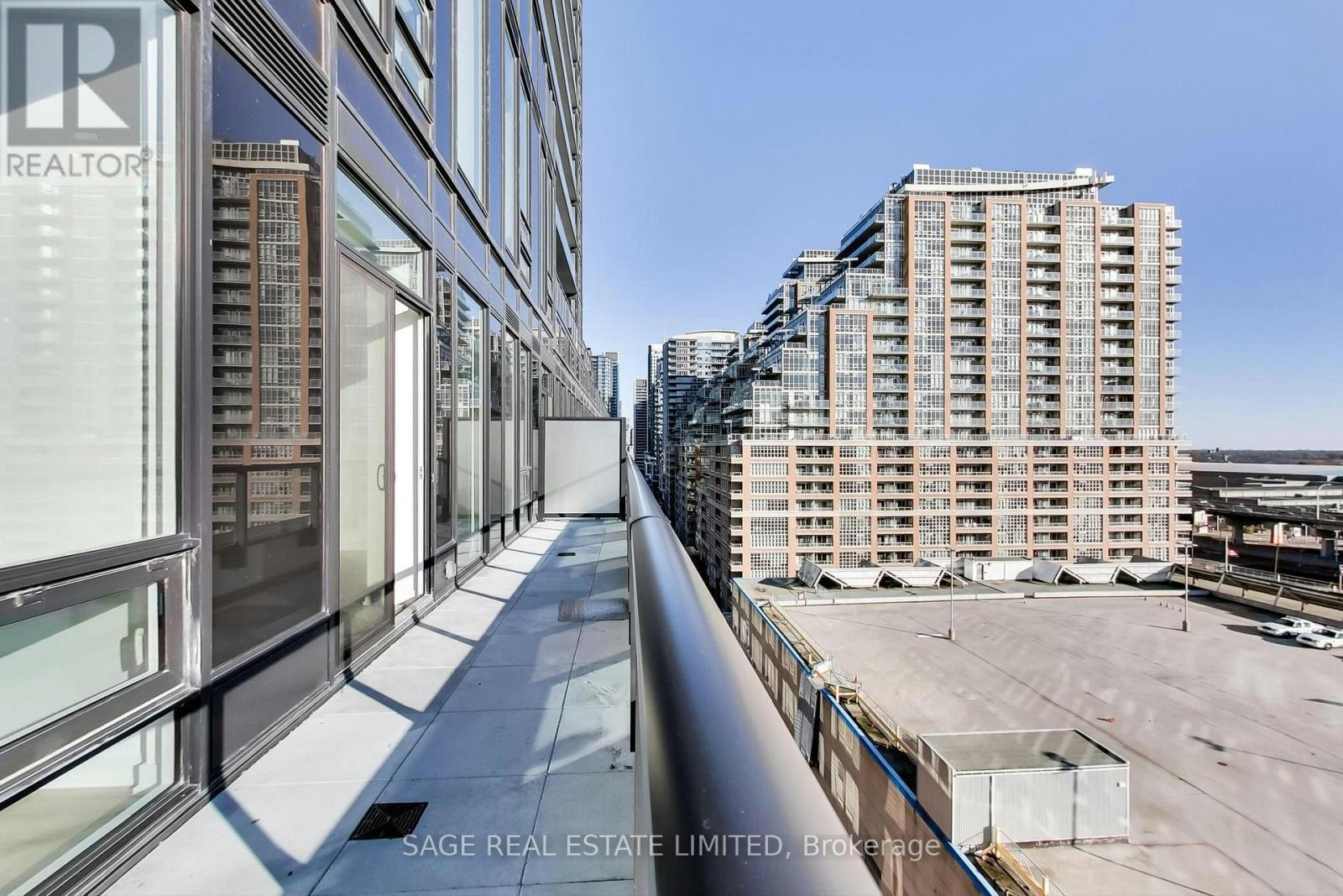 704-135 Liberty Street EAST, Toronto, ON, M6K 3K4 - 31