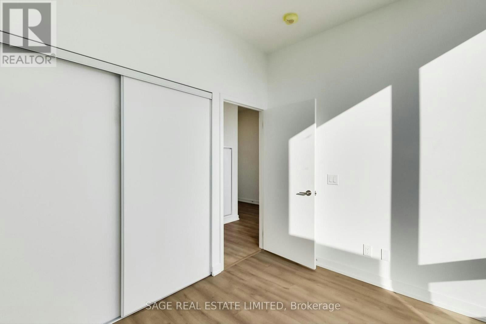 704-135 Liberty Street EAST, Toronto, ON, M6K 3K4 - 9