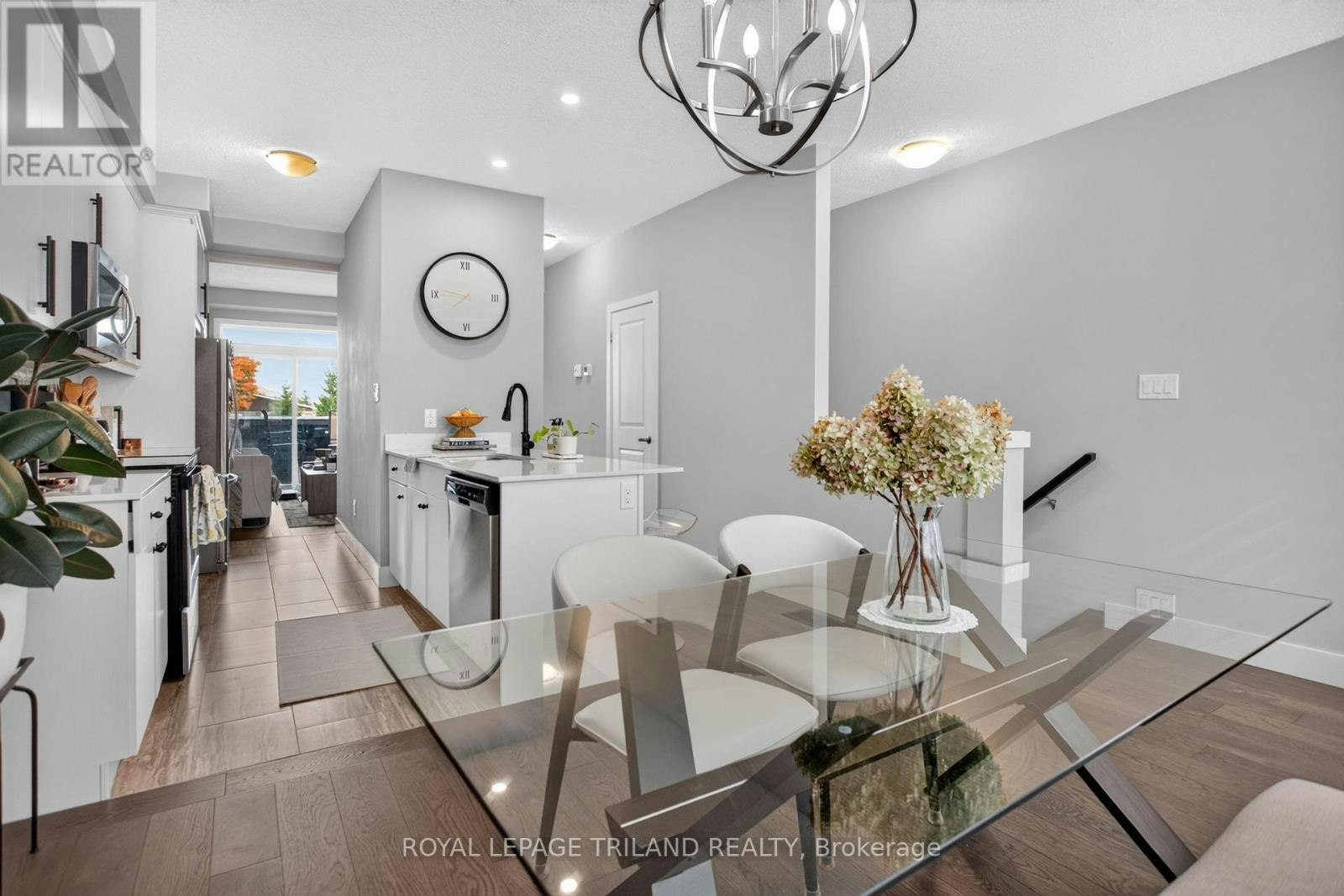 102-2070 Meadowgate Boulevard, London, ON, N6M 0H5 - 6