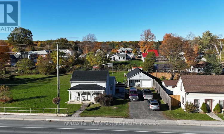 59 Ottawa Street E