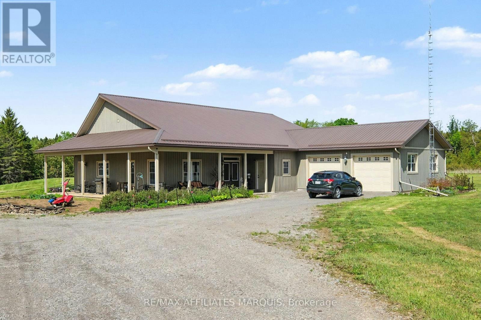 14222 15 County Rd Road E, Merrickville, ON, K0G 1N0