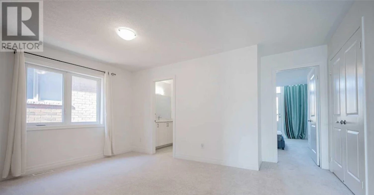 55 Charlotte Abby Drive, East Gwillimbury, ON, L9N 0T1 - 13