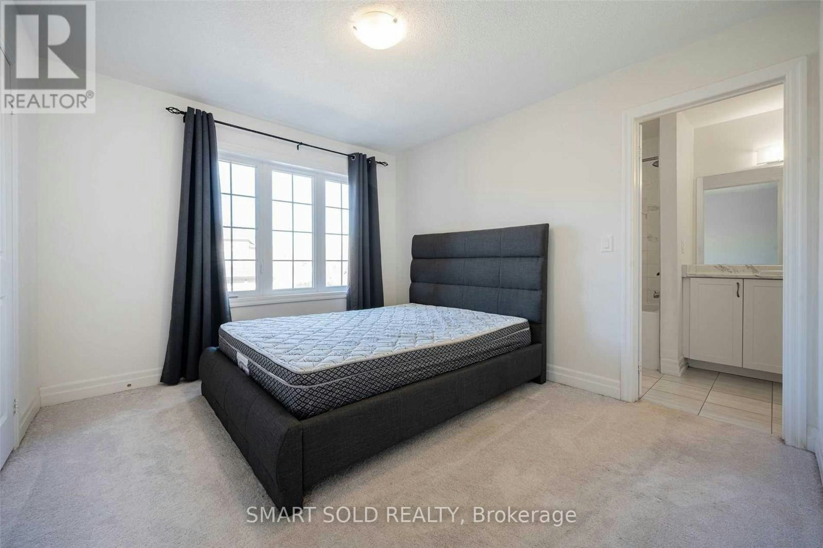 55 Charlotte Abby Drive, East Gwillimbury, ON, L9N 0T1 - 17