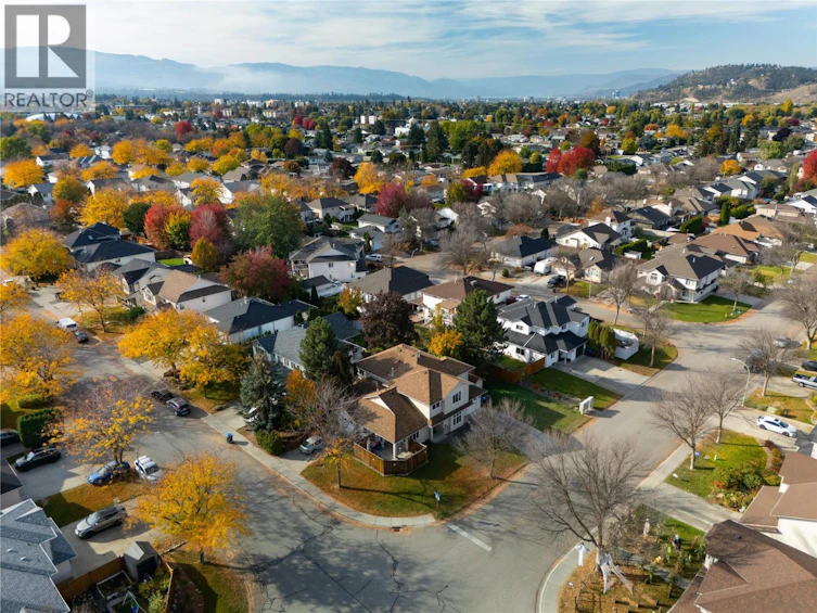 415 Klassen Road, Kelowna, BC, V1X 7P2 - 4
