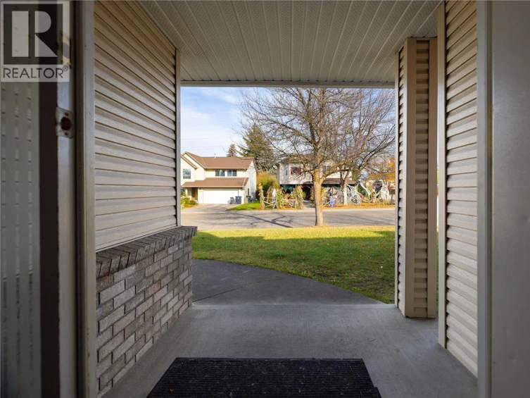415 Klassen Road, Kelowna, BC, V1X 7P2 - 5