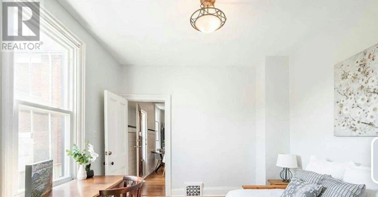 FLOOR-LARGE 137 Bedroom 2nd Denison Ave Avenue, Toronto, ON, M5T 2N2 - 6
