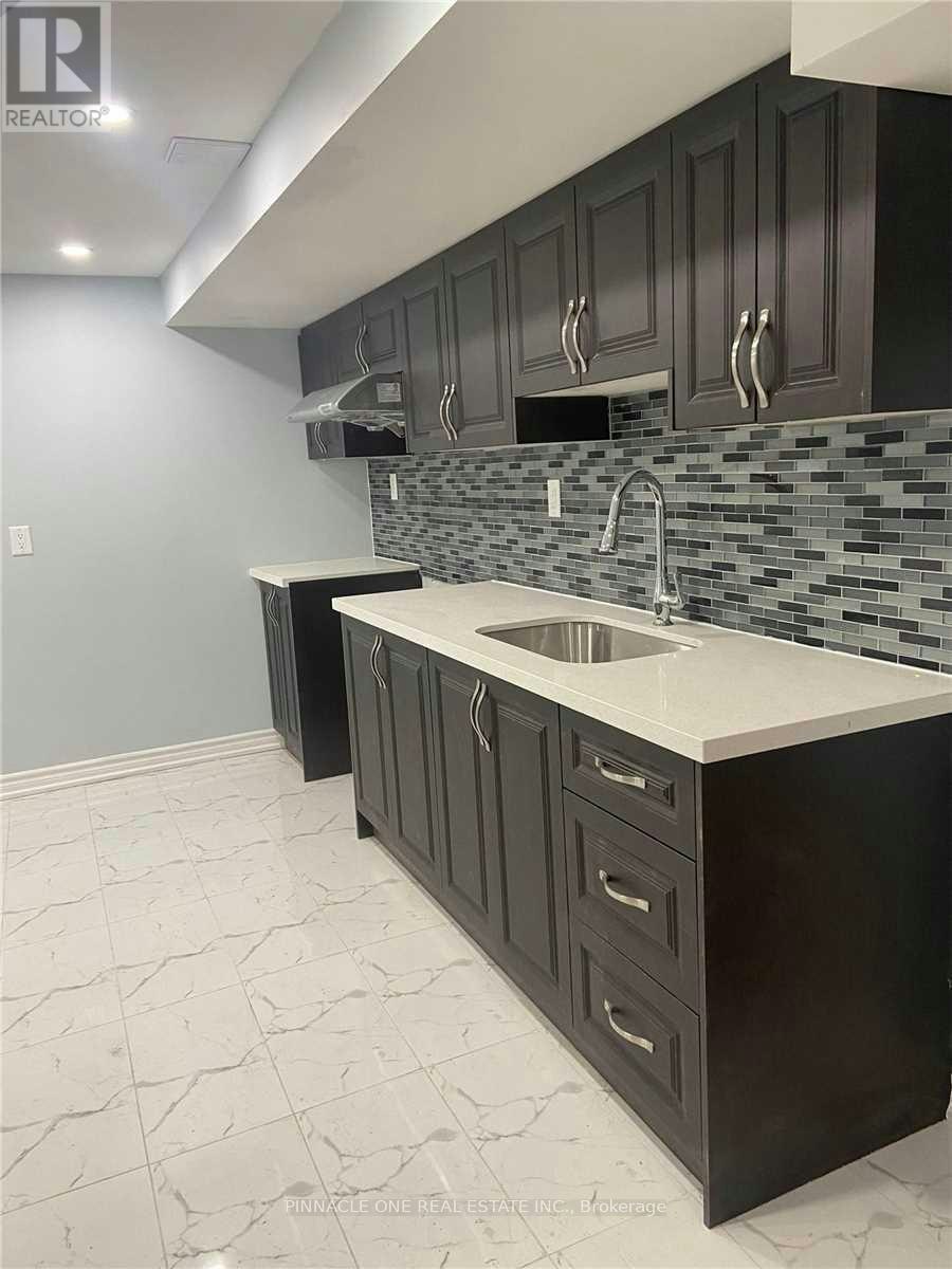 21 Good Road, Toronto, ON, M1C 3W8 - 3