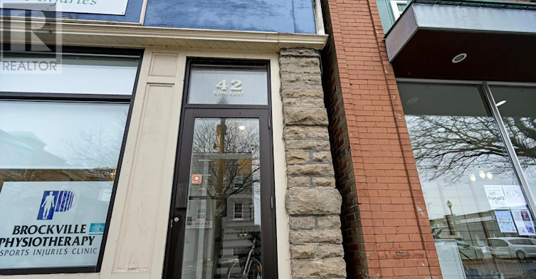 1 - 1-42 King Street E, Brockville, ON, K6V 1B1 - 3