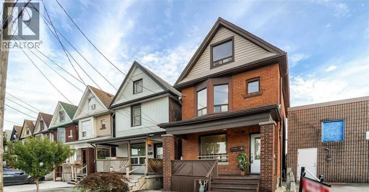 1-32 Lloyd Street, Hamilton, ON, L8L 3H4