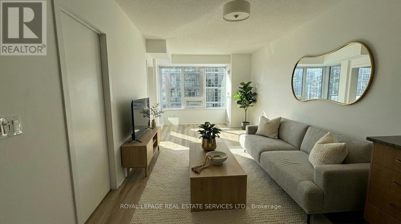 1706-59 Liberty Street EAST, Toronto, ON, M6K 3R1 - 3