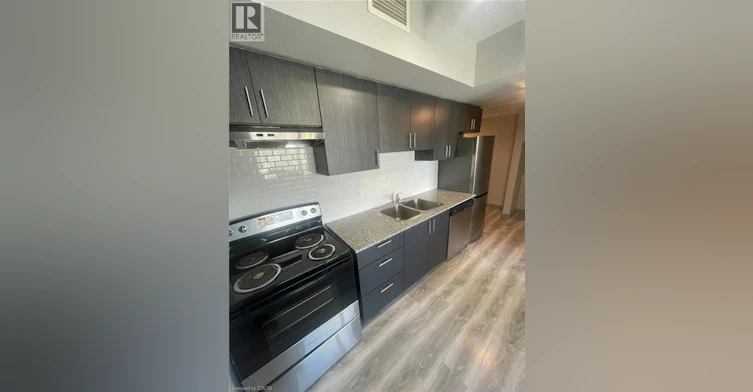F513-275 Larch Street, Waterloo, ON, N2L 0J3 - 3