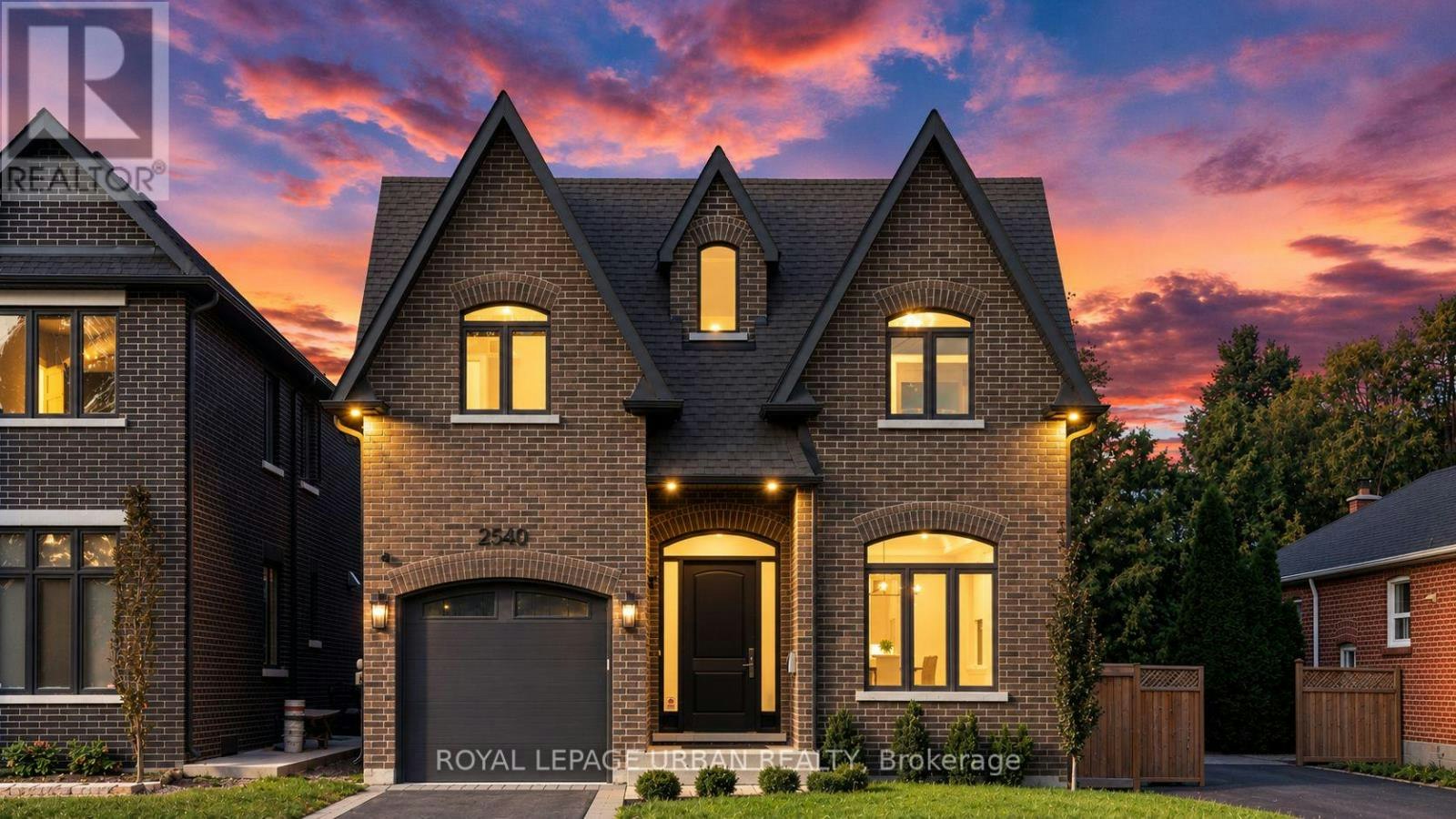 2540 St Clair Avenue E, Toronto, ON, M4B 1M1