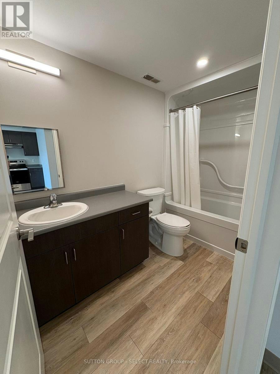 810-99 Pond Mills Road, London, ON, N5Z 3X3 - 4