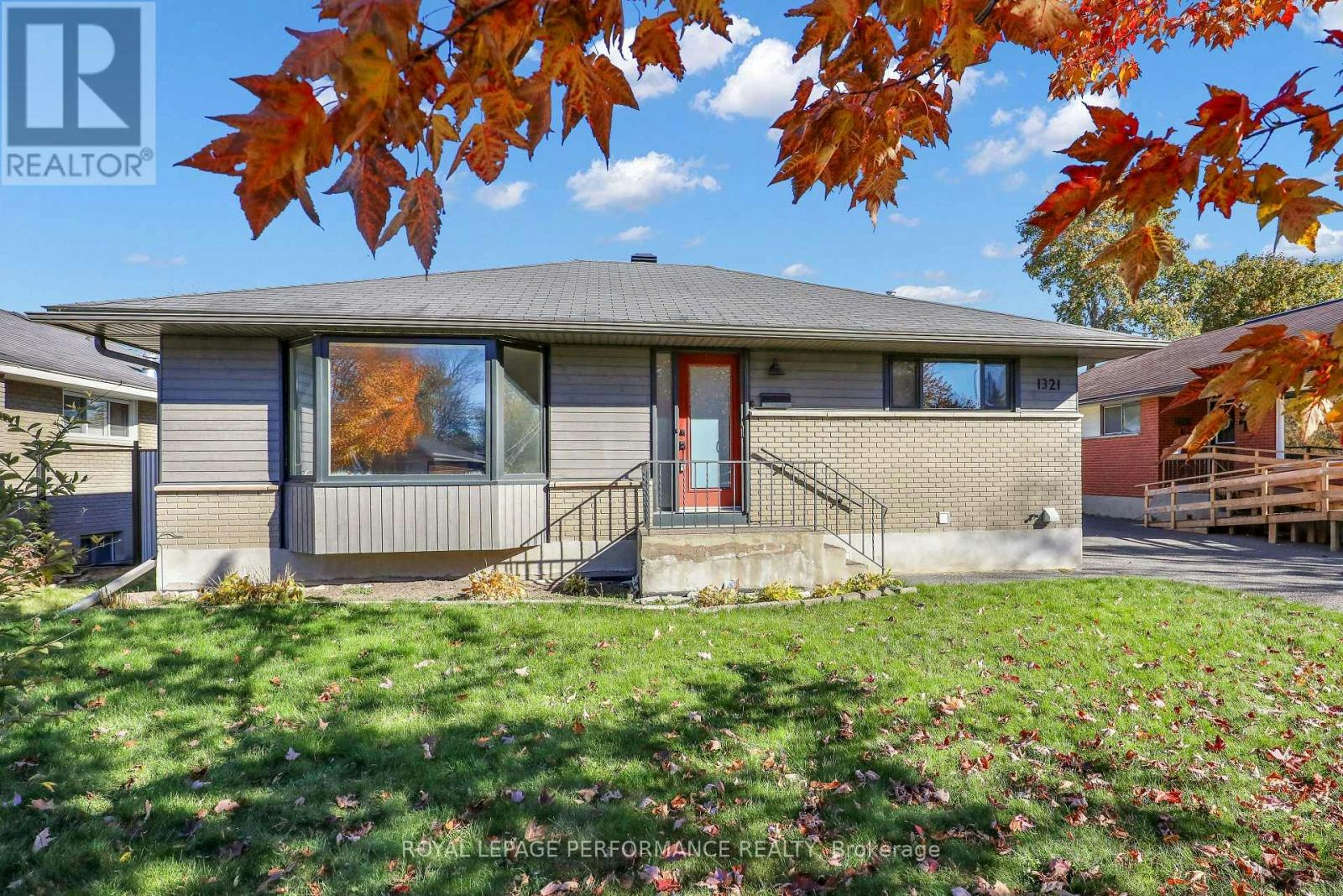 1321 Rustic Drive, Ottawa, ON, K2C 2Y3
