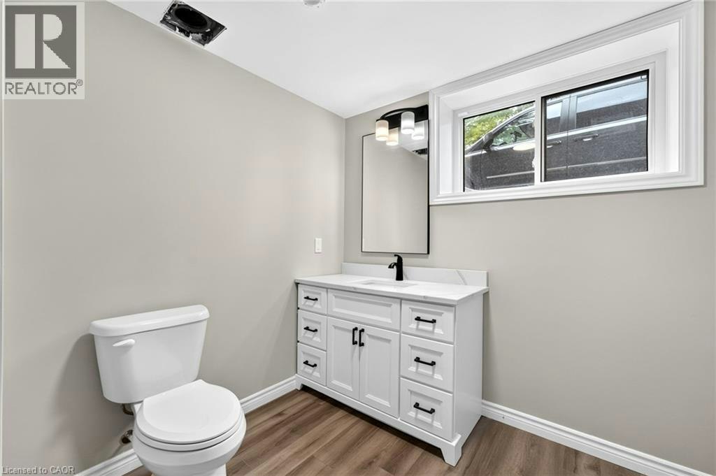 52 Queen Street, Huron East, ON, N0G 1H0 - 36