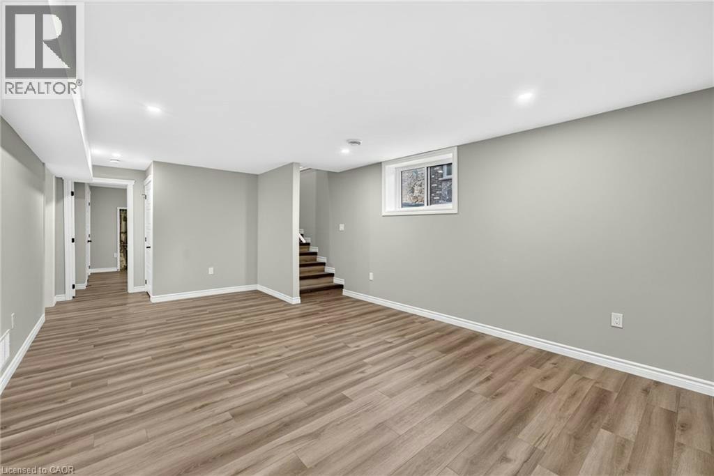 52 Queen Street, Huron East, ON, N0G 1H0 - 29