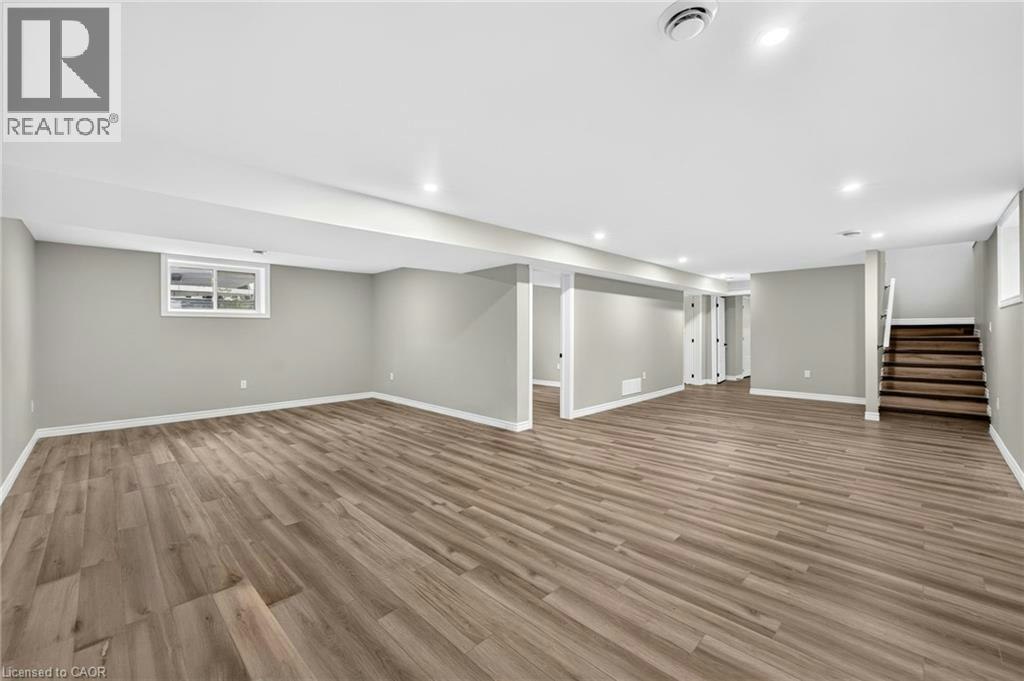 52 Queen Street, Huron East, ON, N0G 1H0 - 31
