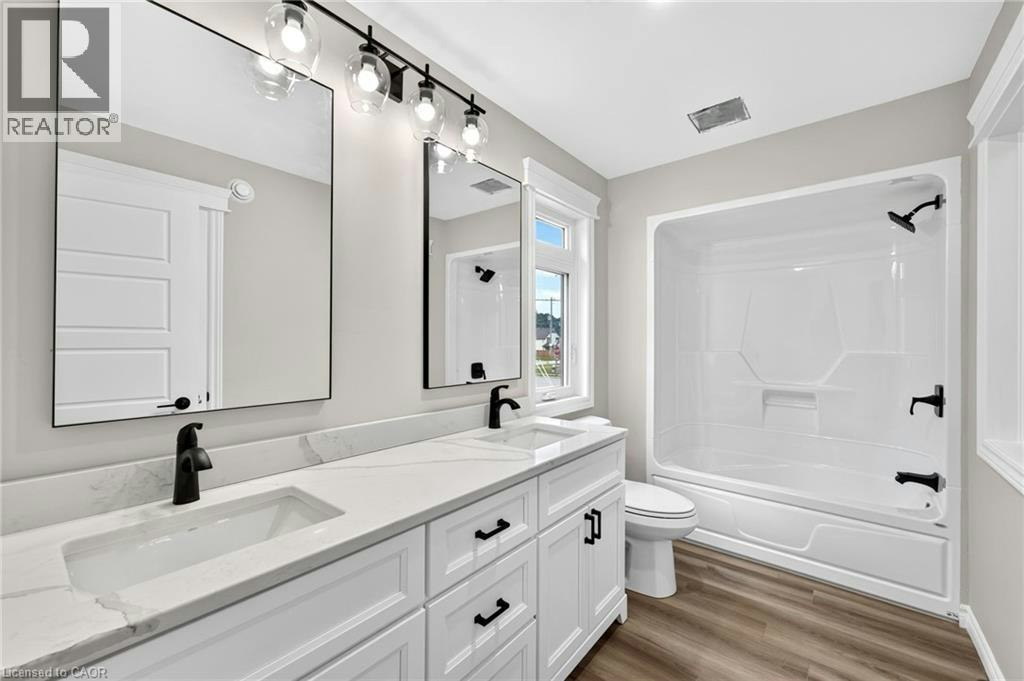52 Queen Street, Huron East, ON, N0G 1H0 - 24